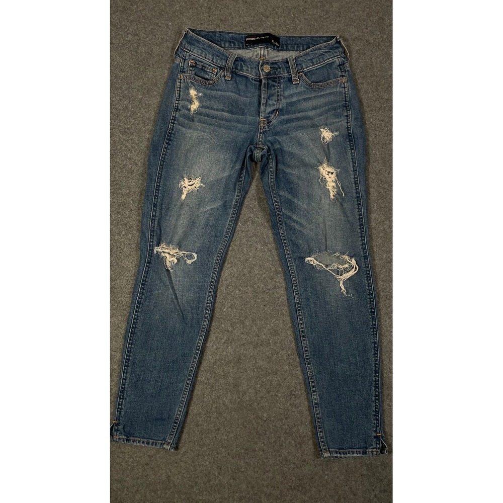 Hollister Boyfriend Ultra Low Rise Distressed Jeans Medium Wash Blue Size 0
